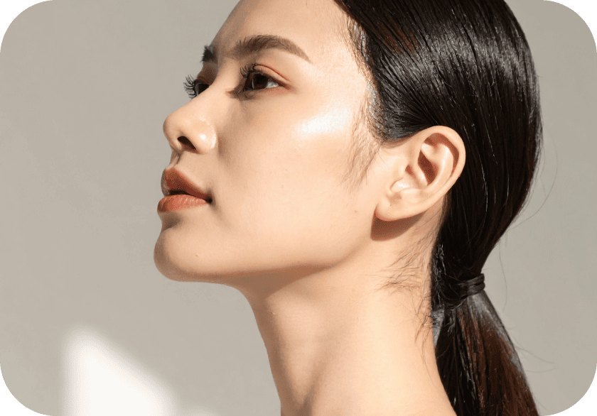 チタニウムリフト 女性横顔